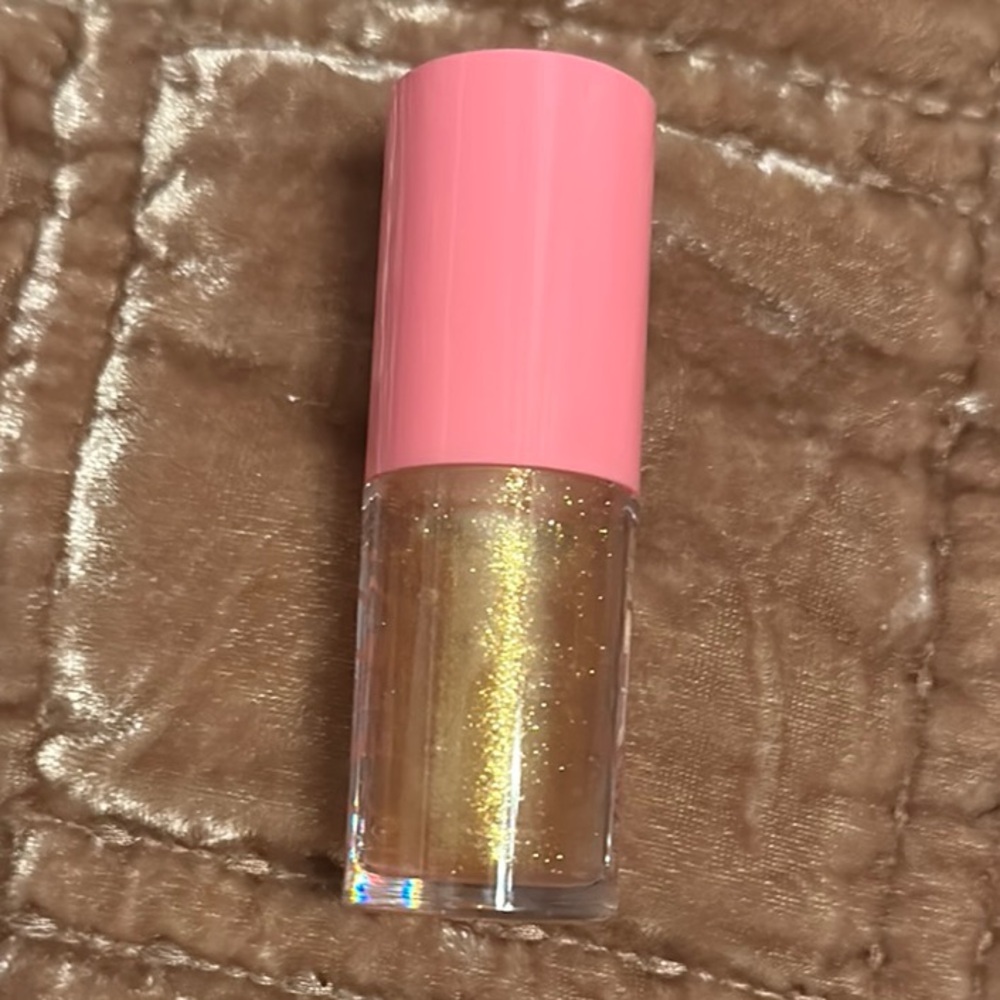 Too Faced Kissing Jelly Gloss in Pina Colada’s NEW - NEVER USED